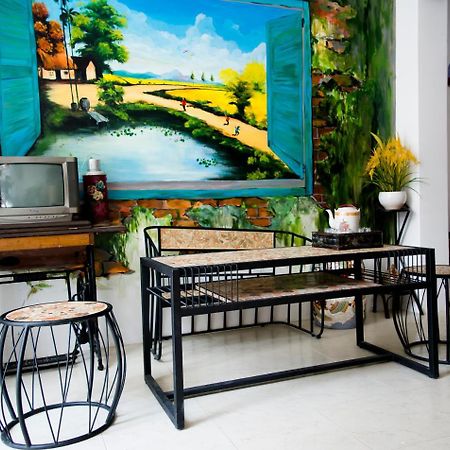 Dola Hostel 2 Хошимин Экстерьер фото