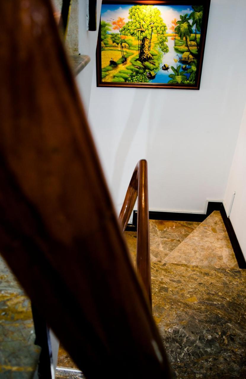 Dola Hostel 2 Хошимин Экстерьер фото